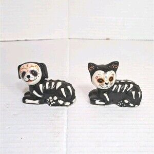 Cracker Barrel Sugar Skull Salt & Pepper Shakers Cat & Dog 2" Halloween Day Dead